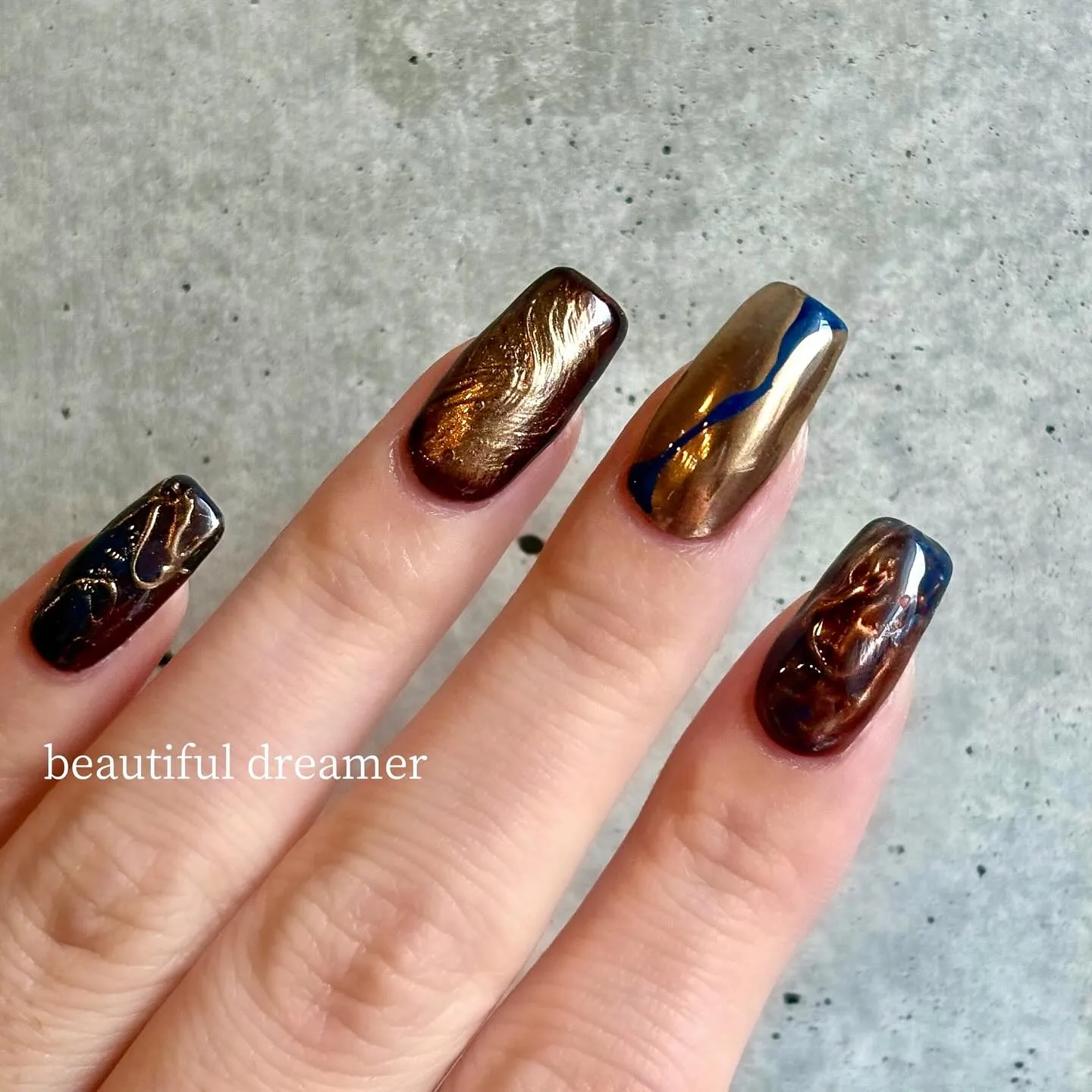 gold×navy