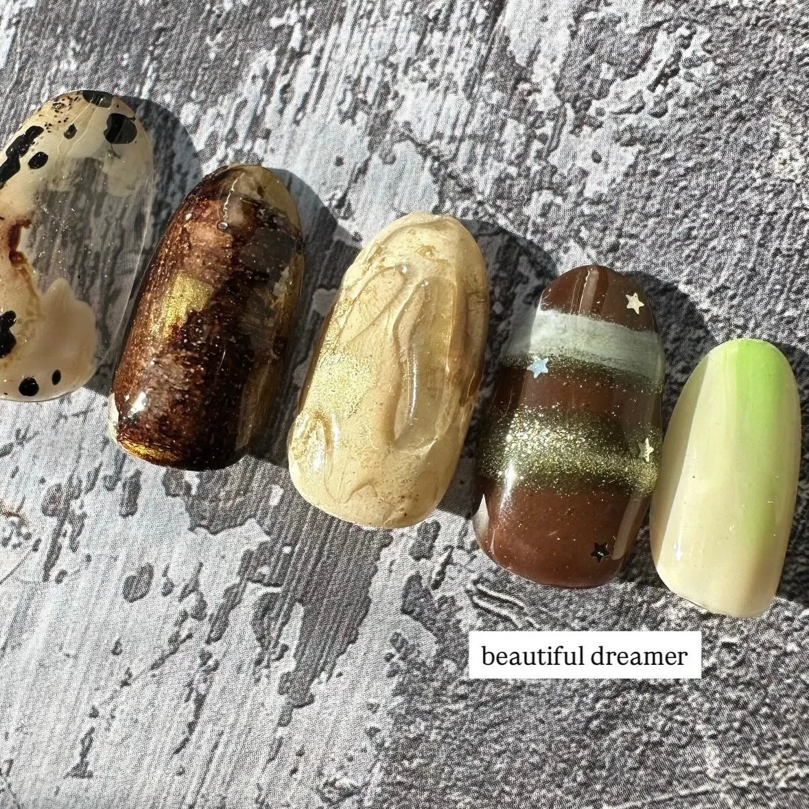 ブラウンまとめでわたしの好みのチップが仕上がりました😂🤎🤎