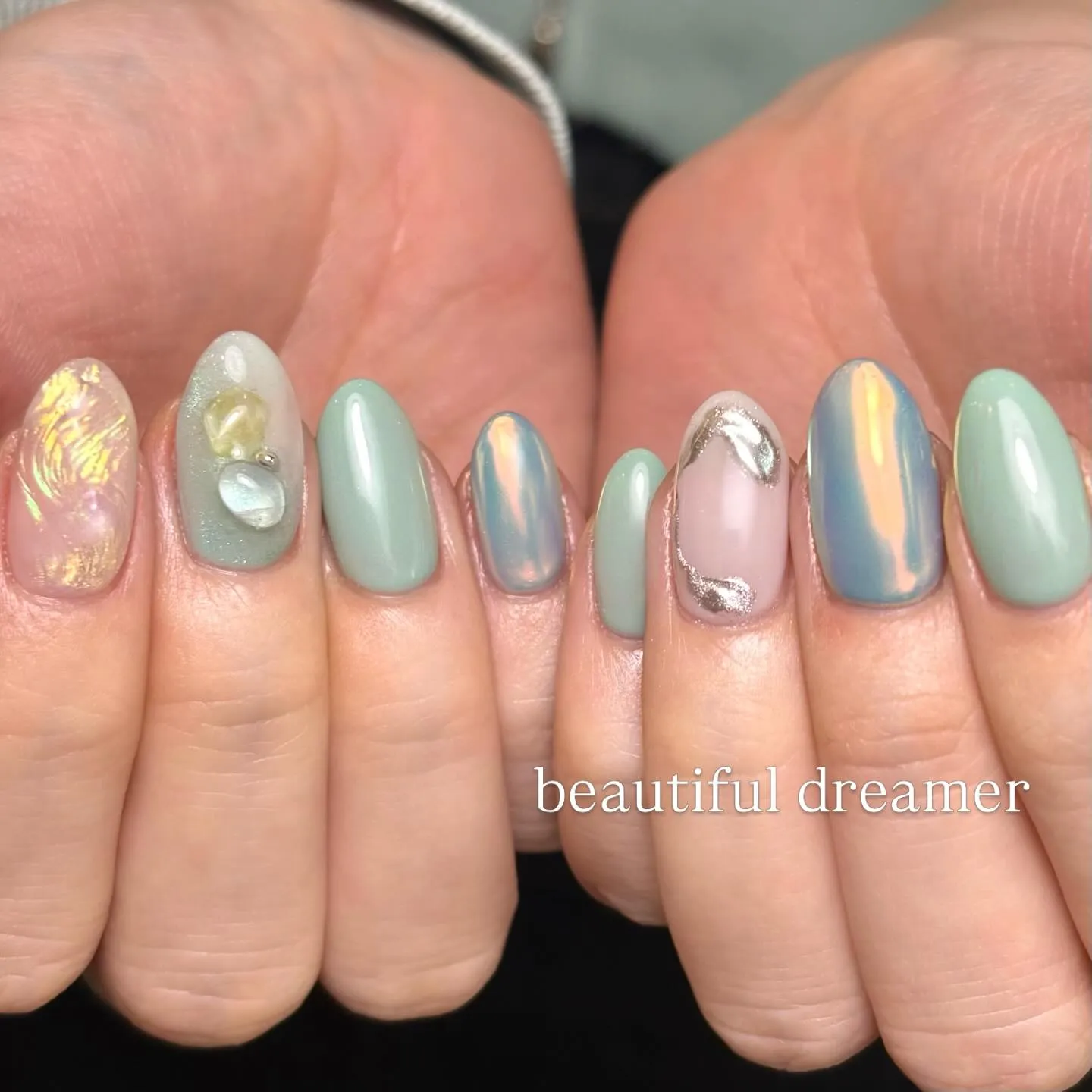 ミックスカラーのグリーン🌱