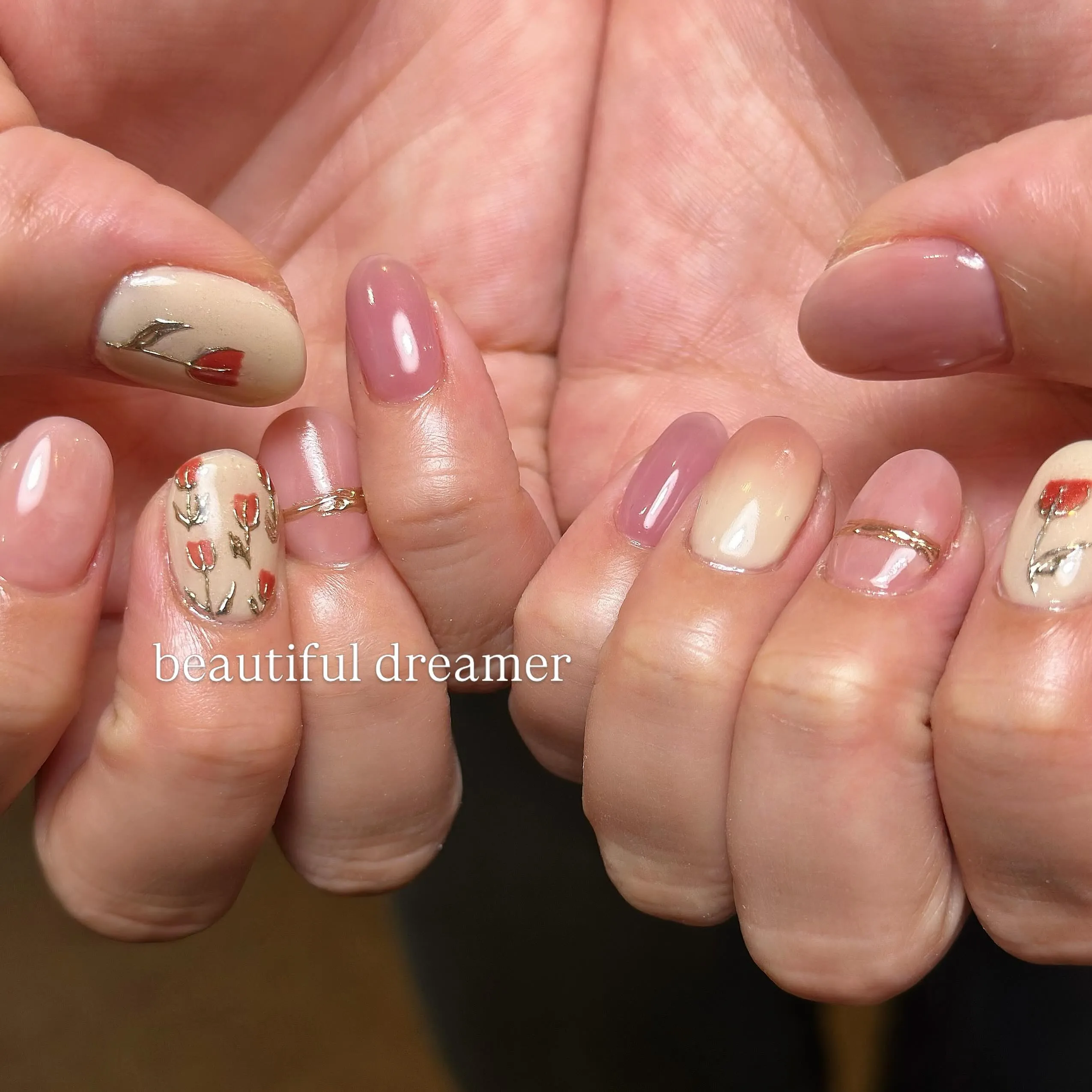 チューリップのdesign🌷🤍